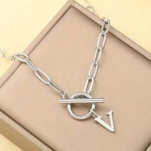 Silver Chain Necklace with V Pendant
